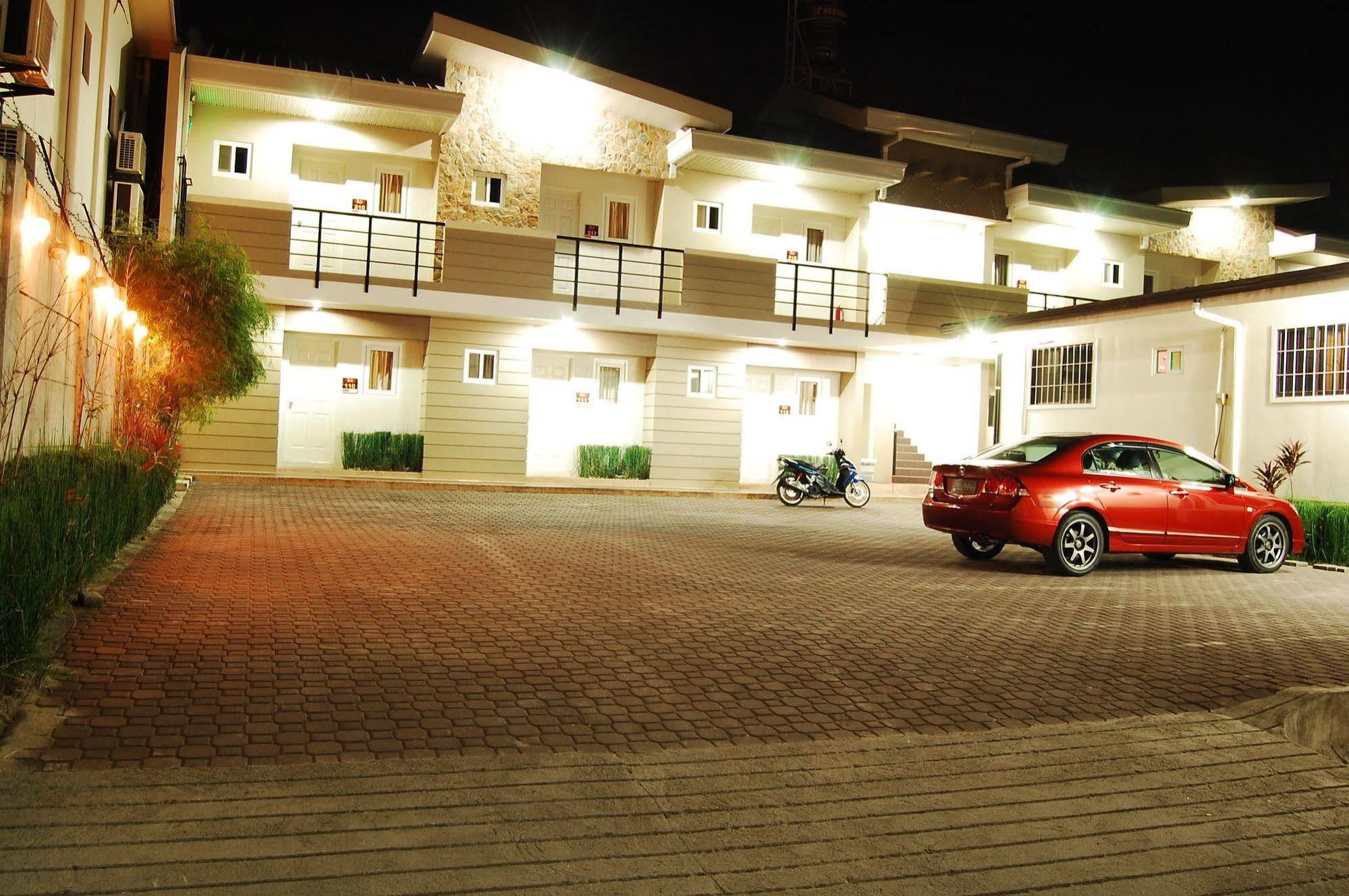 Rumi Apartelle Hotel Angeles Dış mekan fotoğraf